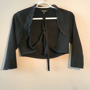 Kollontai - Black bolero 🇨🇦 - Kollontaï